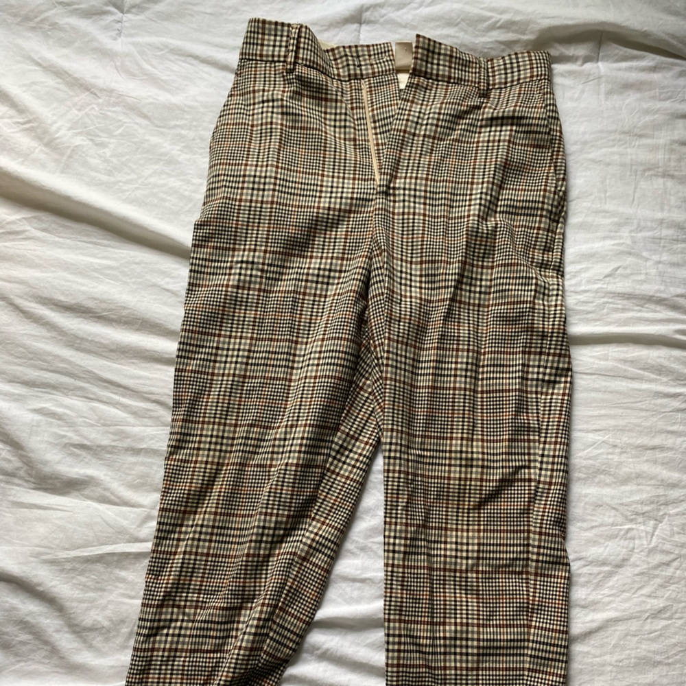 plaid pants good condition size 8